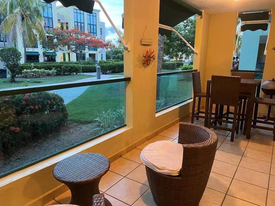 Cozy Apartment In Aquatika Loiza Exterior foto